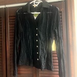 NWT Chic Black Textured Button-Down Shirt